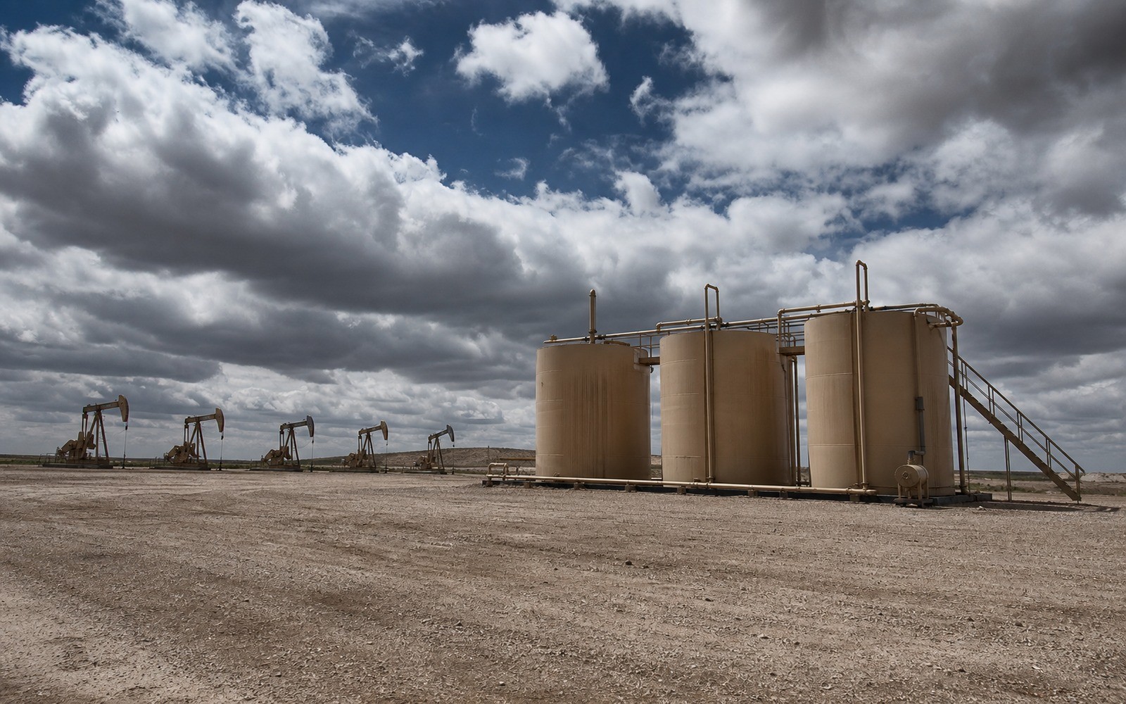 Diversifying a Portfolio With Minerals
